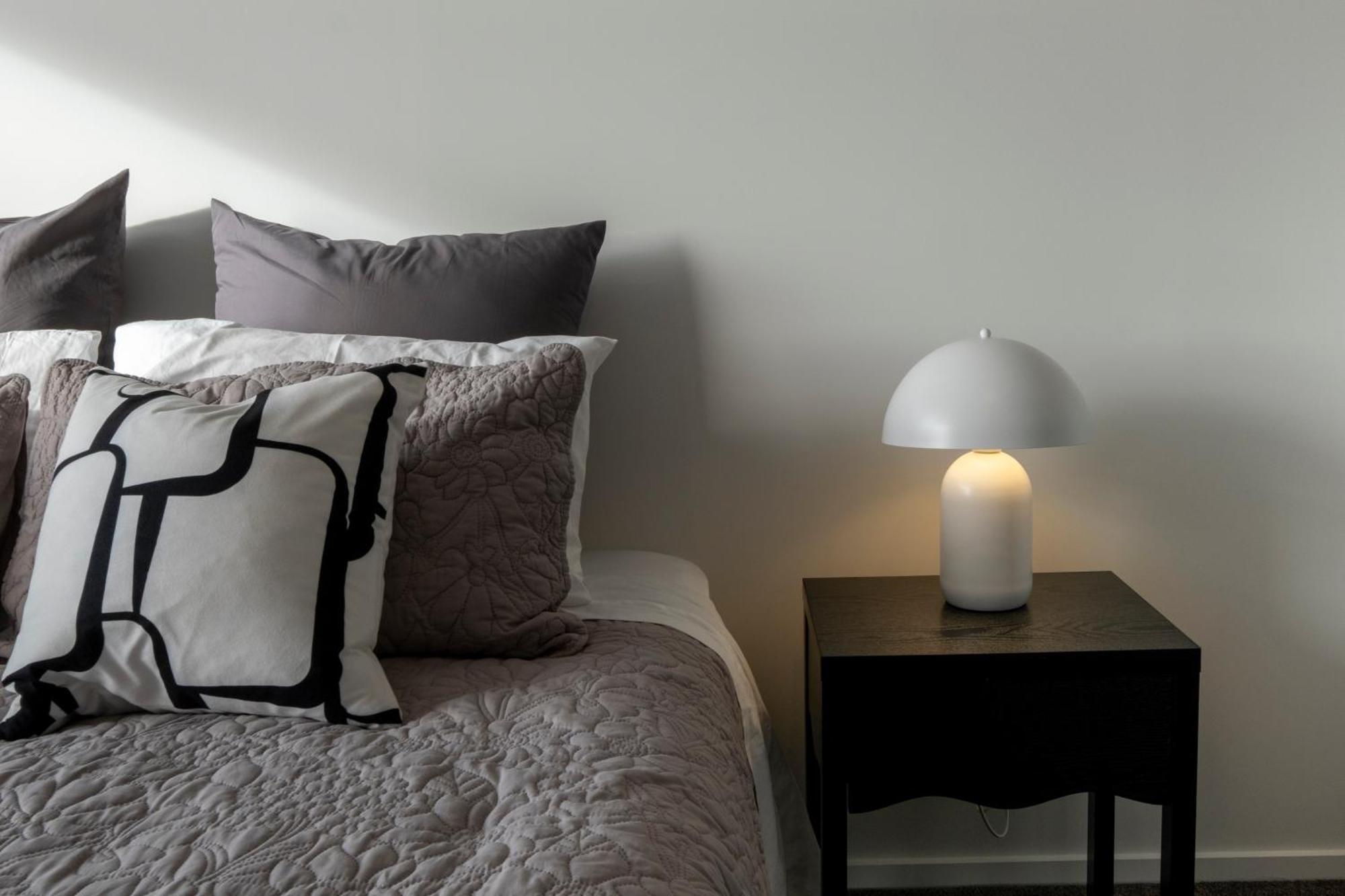 Luxury 2 Bed Townhome In Cbd 基督城 外观 照片