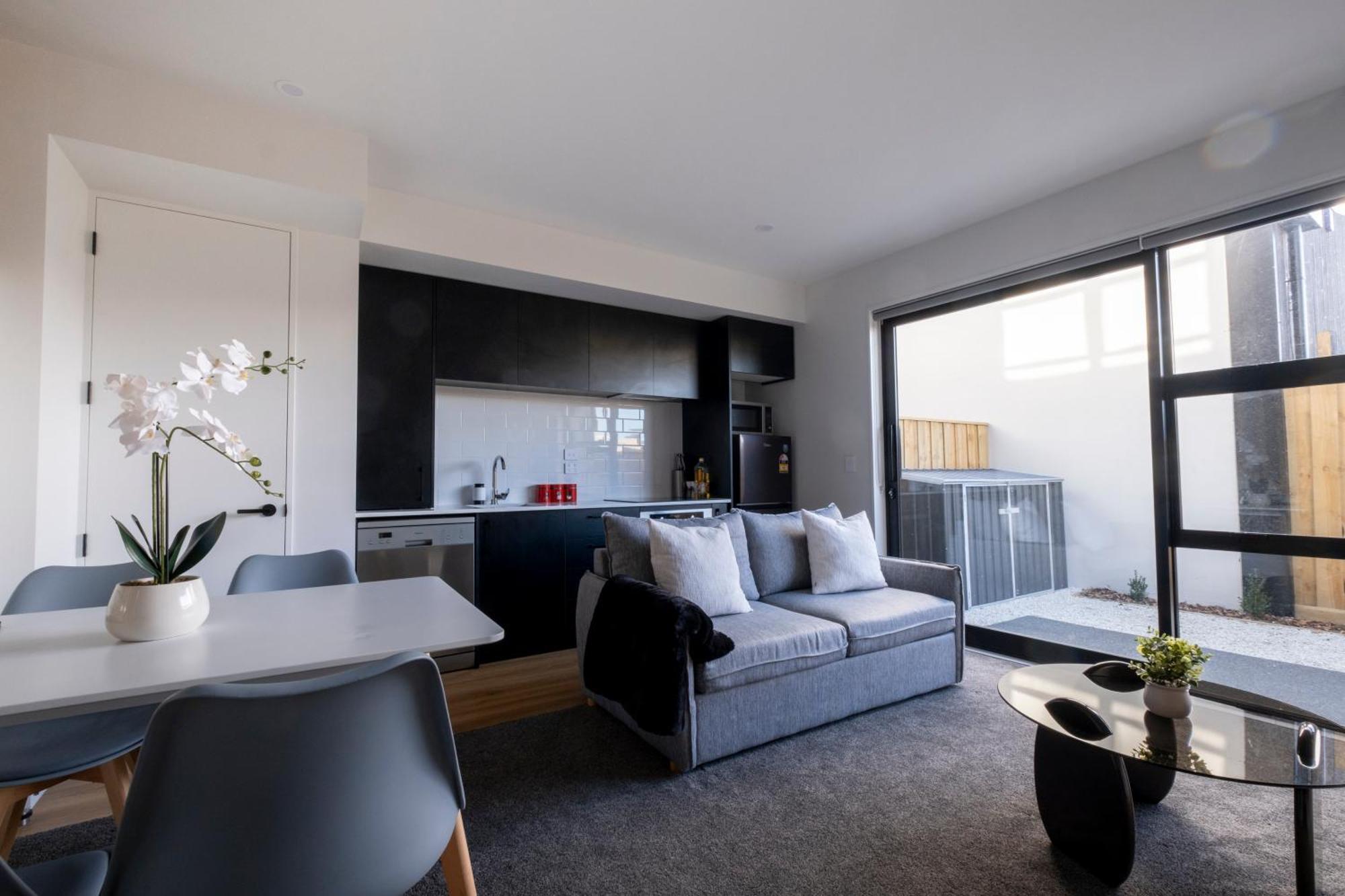 Luxury 2 Bed Townhome In Cbd 基督城 外观 照片