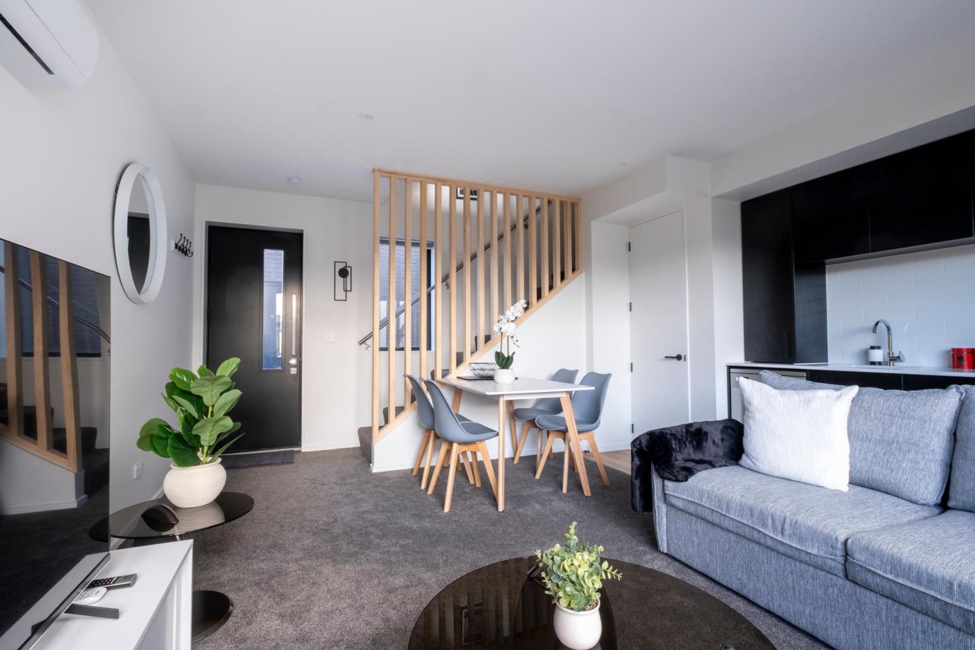 Luxury 2 Bed Townhome In Cbd 基督城 外观 照片