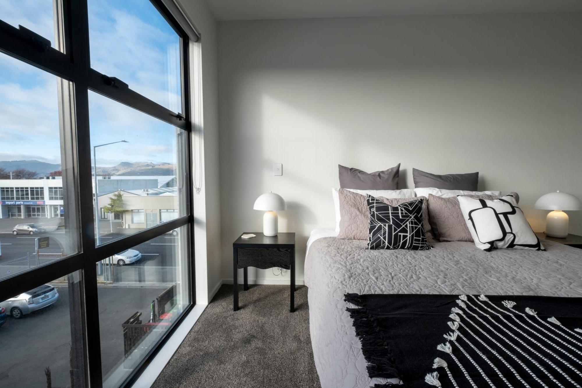 Luxury 2 Bed Townhome In Cbd 基督城 外观 照片