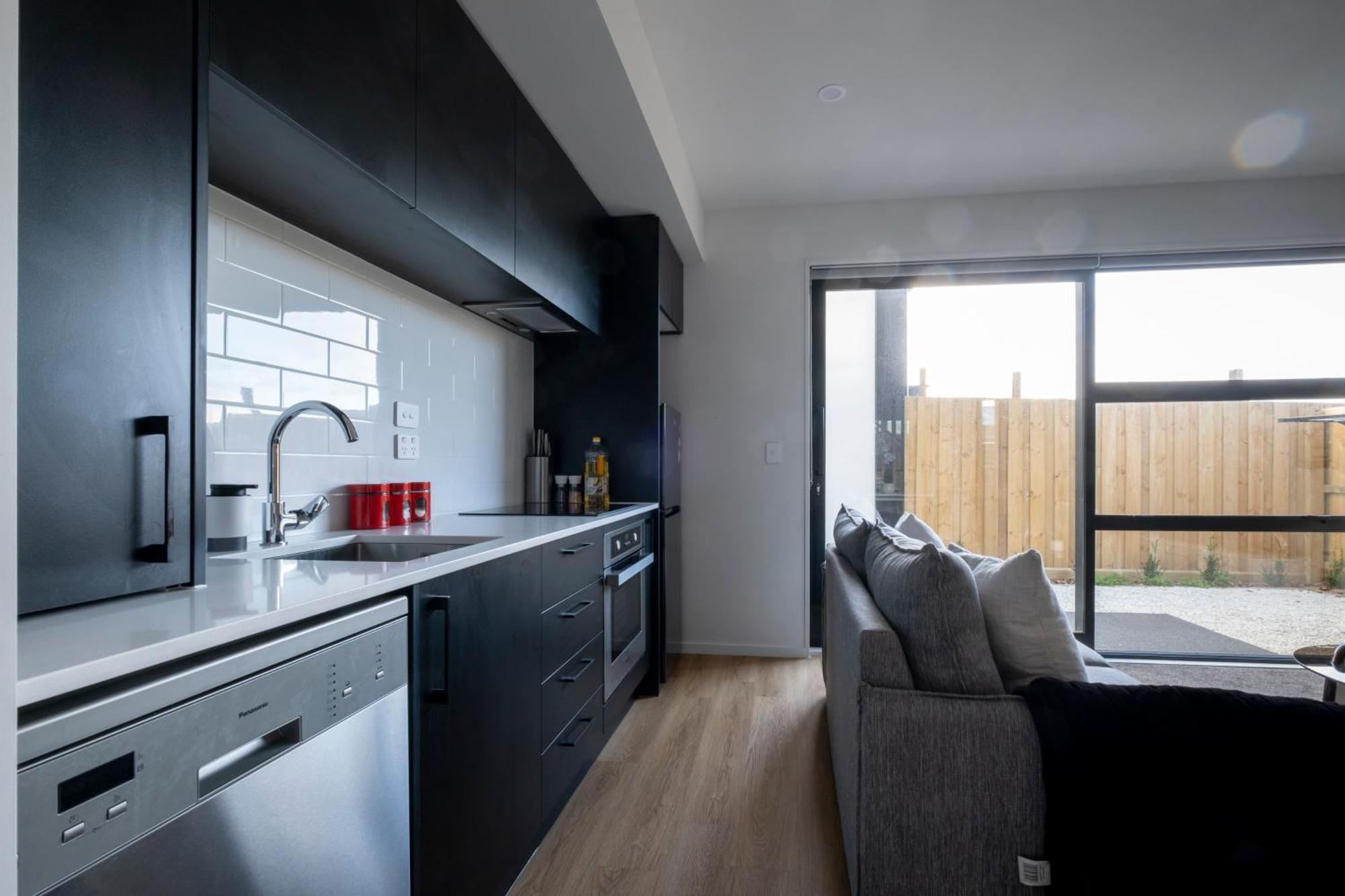Luxury 2 Bed Townhome In Cbd 基督城 外观 照片