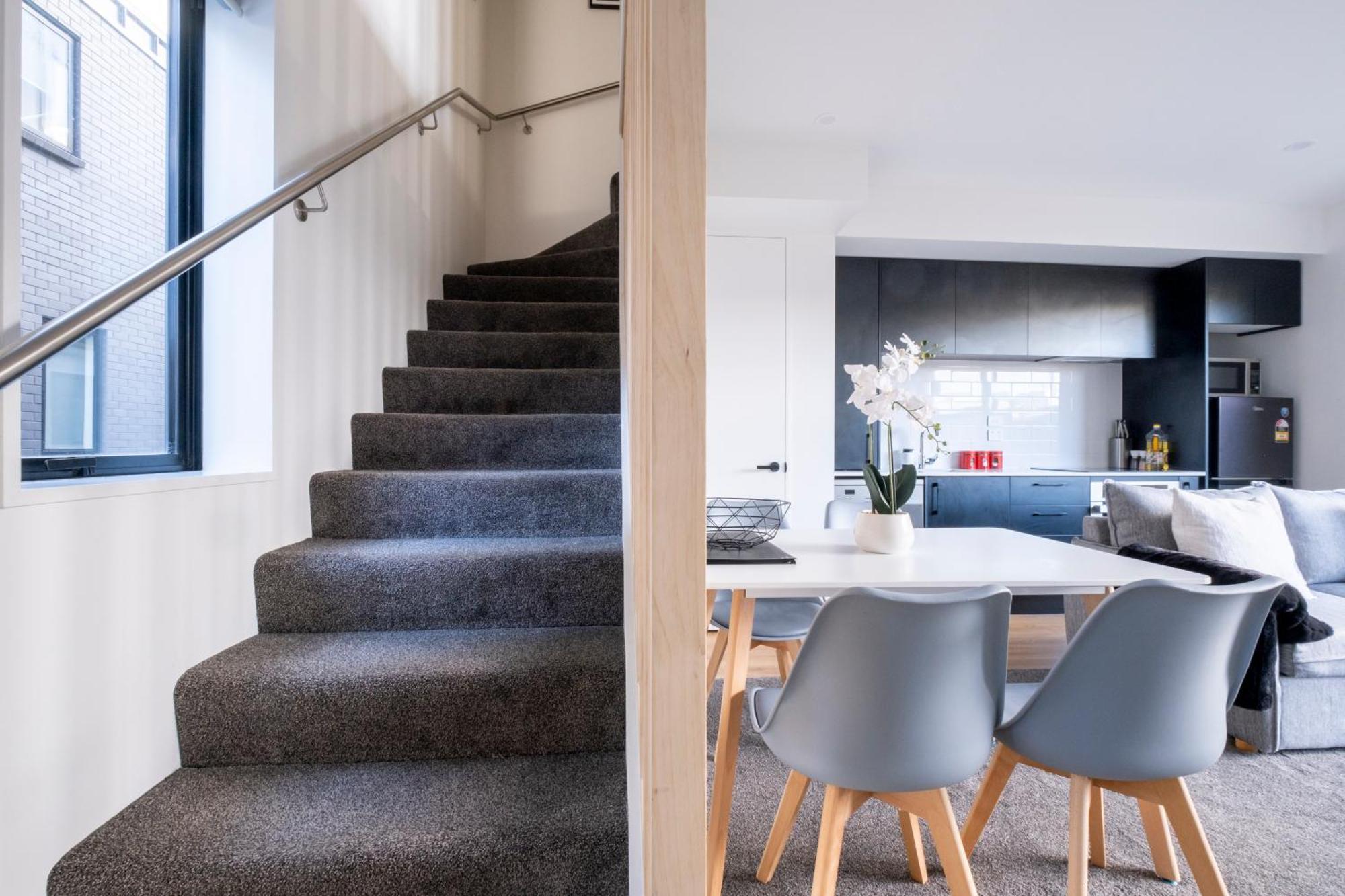 Luxury 2 Bed Townhome In Cbd 基督城 外观 照片