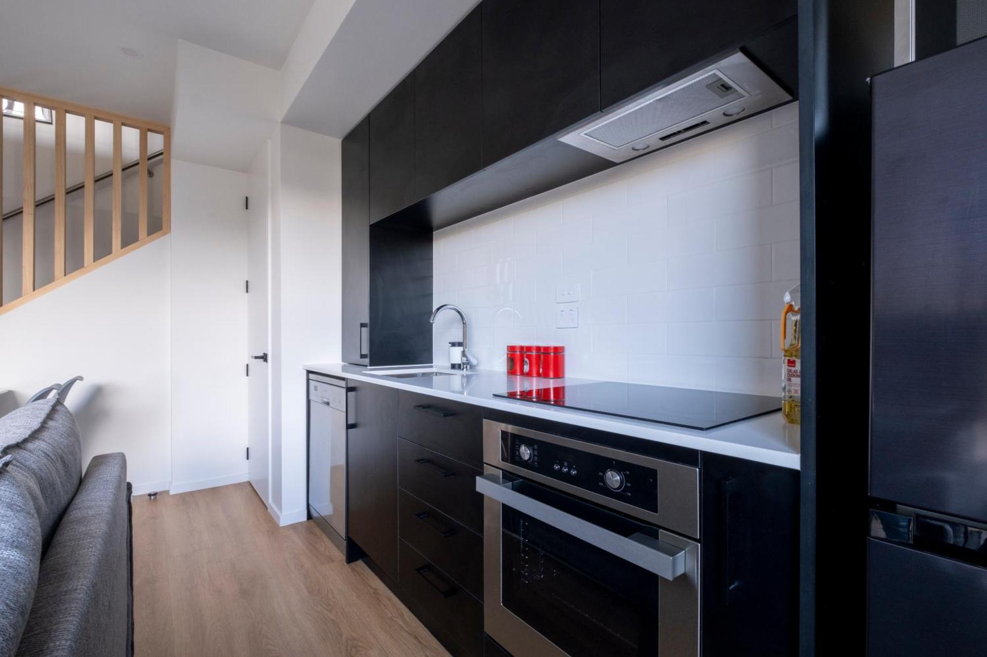 Luxury 2 Bed Townhome In Cbd 基督城 外观 照片