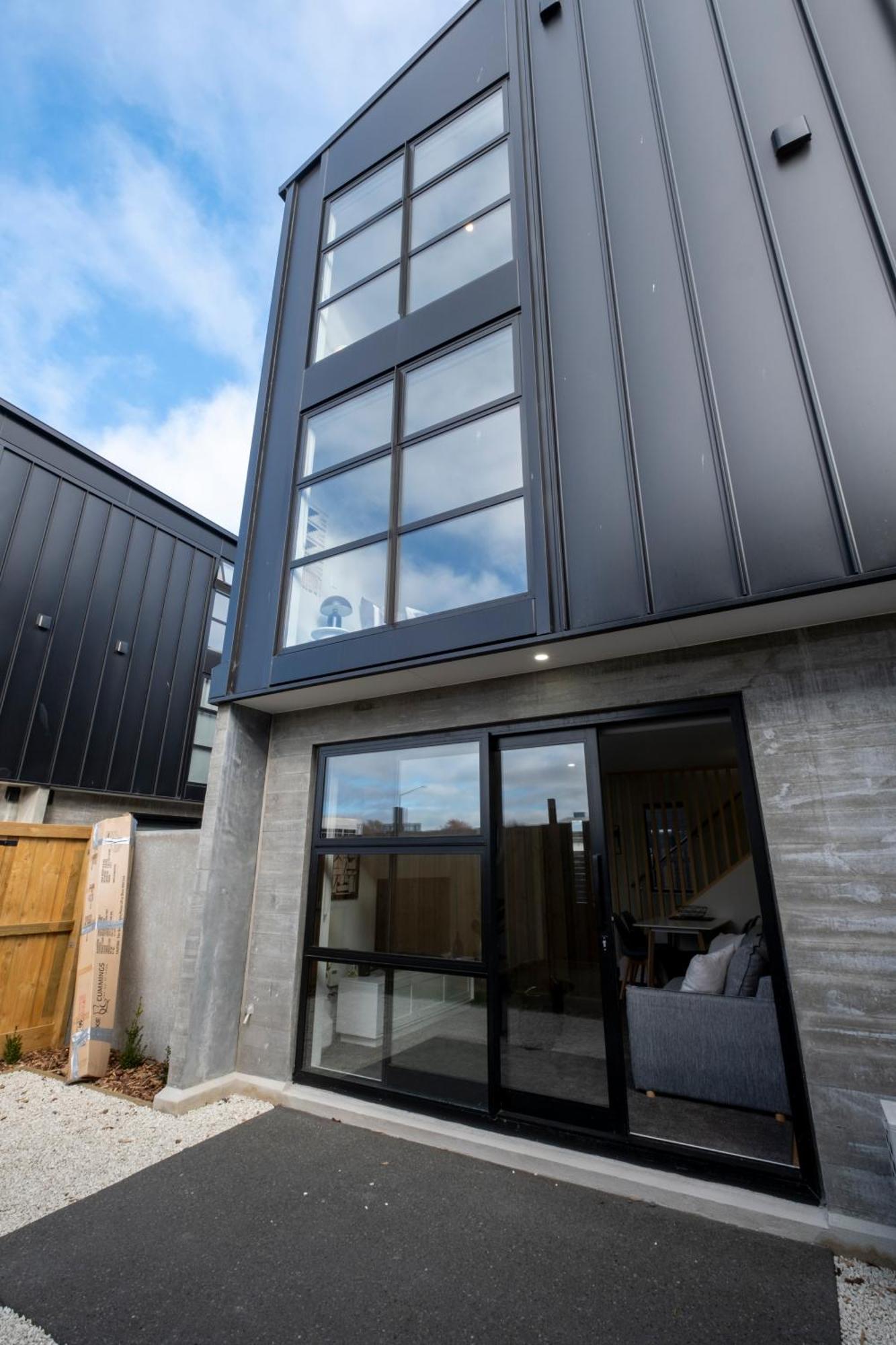 Luxury 2 Bed Townhome In Cbd 基督城 外观 照片